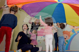 Варна - Baby College - помощ за родители