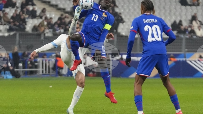 Н'Голо Канте и Рандал Коло Муани се завърнаха в националния тим на Франция за последните световни квалификации