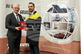 Турция - Индустриална зона Бирлик - Истанбул - фабрика Sarkuysan