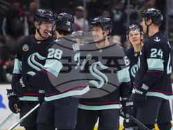 Blackhawks Kraken Hockey