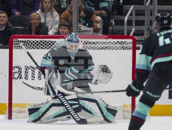 Blackhawks Kraken Hockey