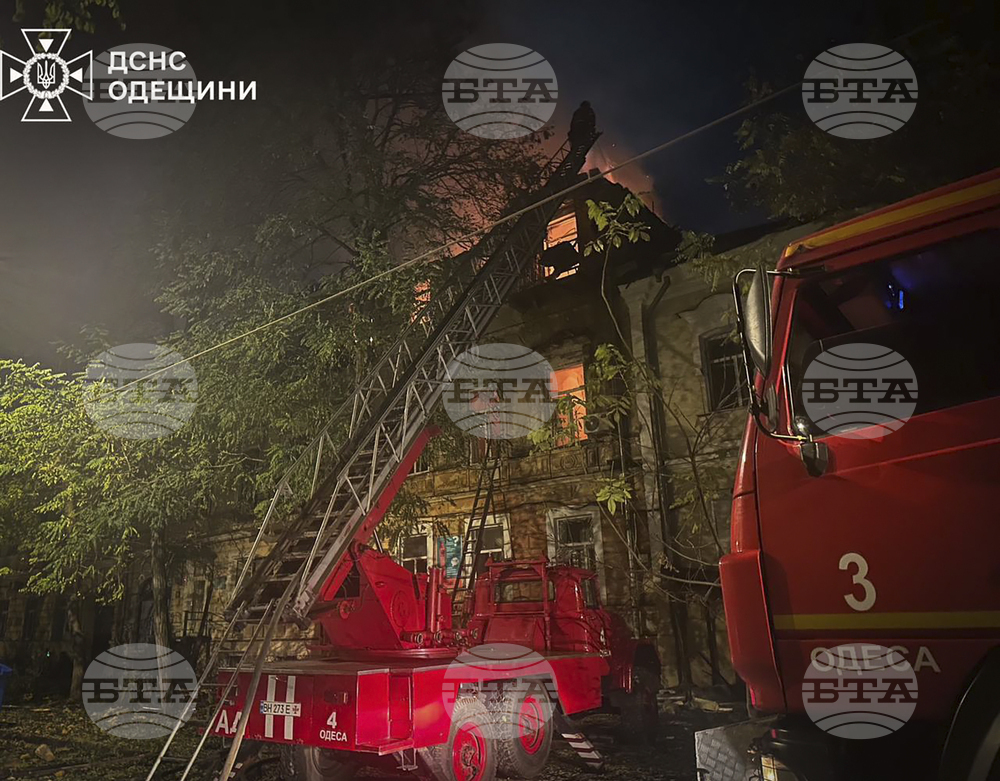 Два от седем района в Одеска област са частично без електричество, съобщи областният управител