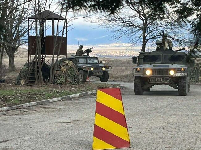 Завръщат се военнослужещите от механизираната рота, участвала в операция „Алтеа“ в Босна и Херцеговина