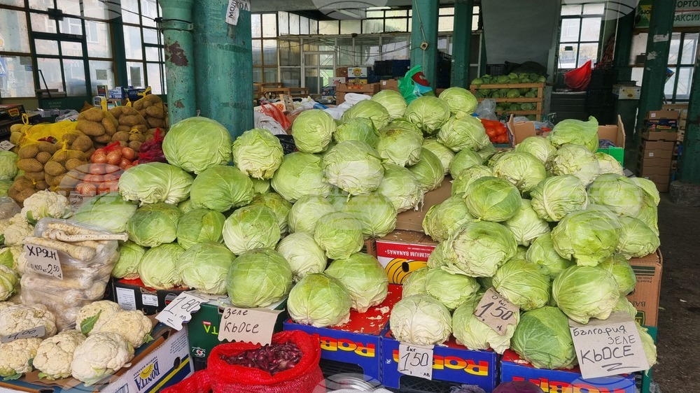 Търговище - пазар - зеле