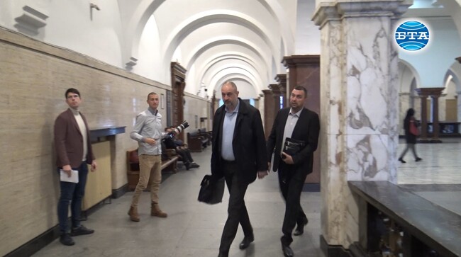 Вярвам, че не съм извършил престъпление, каза пред ВКС прокурор Константин Сулев, обвинен, че е разследвал Петьо Петров