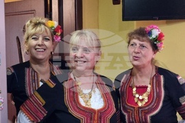 Село Жабокрът - зелник - замесване