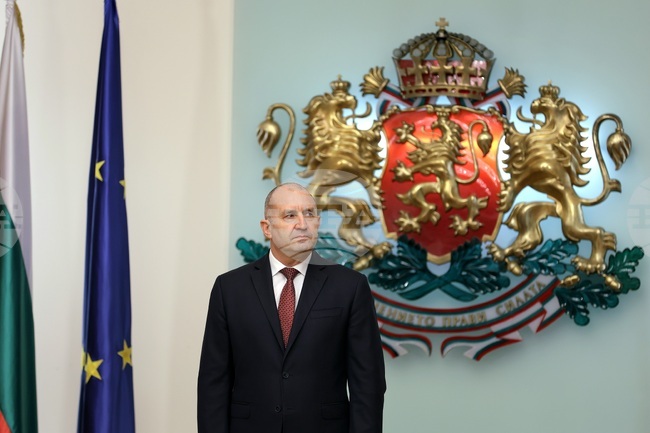 Държавният глава Румен Радев ще удостои трима военни с Почетния знак на президента за принос към националната сигурност