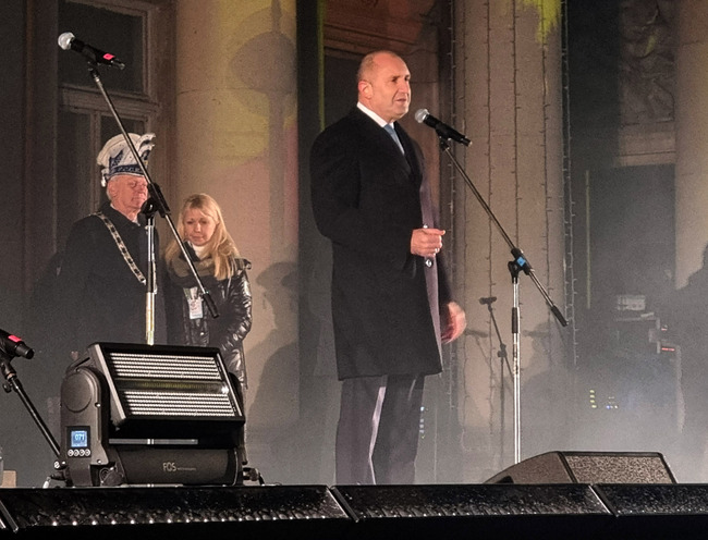 President Radev Attends Grand Opening of 29th Surva International Festival of Masquerade Games in Pernik