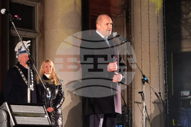 Перник - Румен Радев - Международен фестивал на маскарадните игри „Сурва“