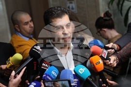 Народно събрание - кулоари - Кирил Петков- изявление