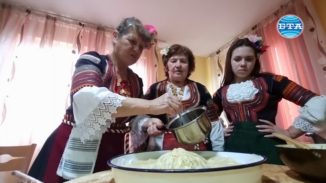 Зелникът е бил традиционната храна в Кюстендилско и в празник, и в делник