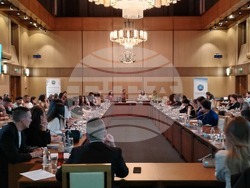 Снимка: Младежки дом – Сливен