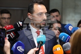 Народно събрание - кулоари - Богдан Богданов - изявление