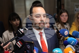 Народно събрание - кулоари - Богдан Богданов - изявление