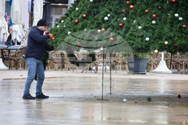 Бургас - коледна украса - подготовка