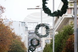 Бургас - коледна украса - подготовка