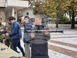 Свищов - кампания за популяризиране на военната професия