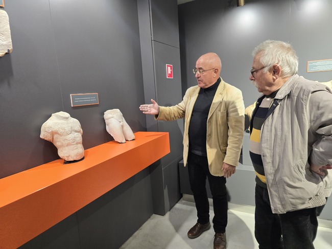 Мраморите, от които са създадени двете скулптури в Хераклея Синтика, не са местни, каза професор Людмил Вагалински