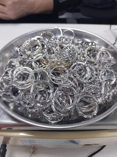 Customs Officials Seize Contraband Silver Jewellery Worth BGN 83,000 Near Haskovo