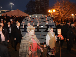 Държавният глава участва в откриването на XXIX Международен фестивал на маскарадните игри „Сурва“