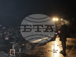 Държавният глава участва в откриването на XXIX Международен фестивал на маскарадните игри „Сурва“