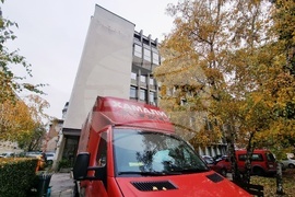 Сграда - институции - хамали