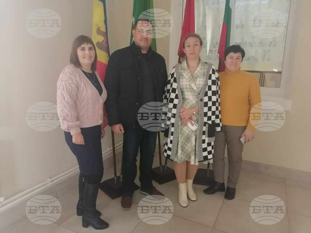 Силистренската фондация "Бъдеще 2008" направи дарение за етнически българи в Молдова