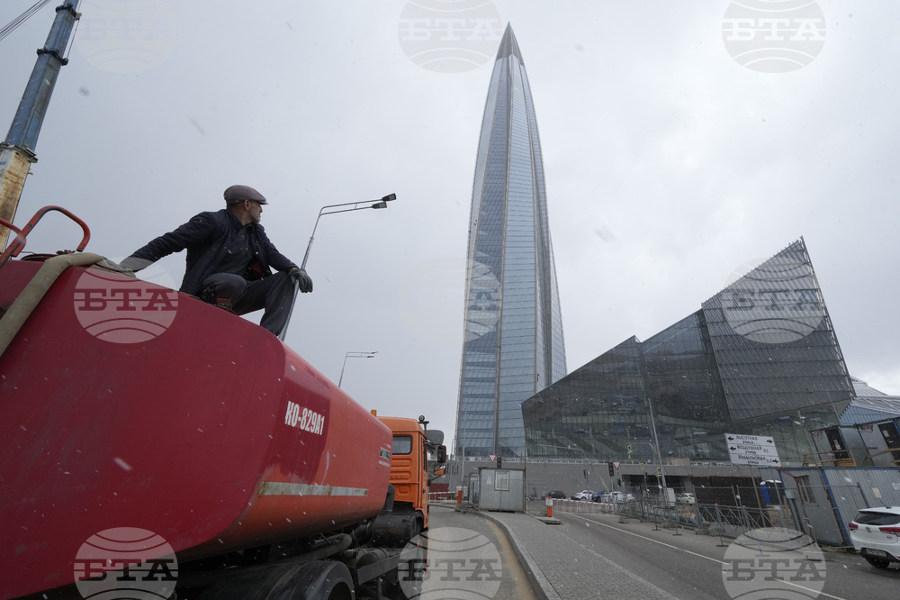 Потокът на руски газ към Австрия продължава и днес