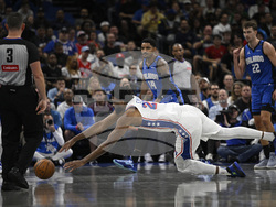 76ers Magic Basketball