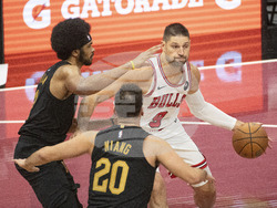 Bulls Cavaliers Basketball