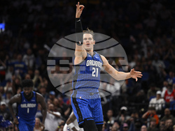 76ers Magic Basketball