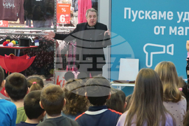 Плевен - Ненчо Илчев - илюзионно шоу