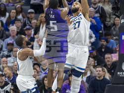 Timberwolves Kings Basketball