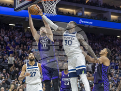 Timberwolves Kings Basketball