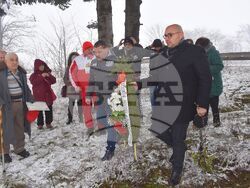 Заместник-кметът Добрин Добрев и разградските мотористи и тази година минаха по следите на паметта в Деня на Разград 