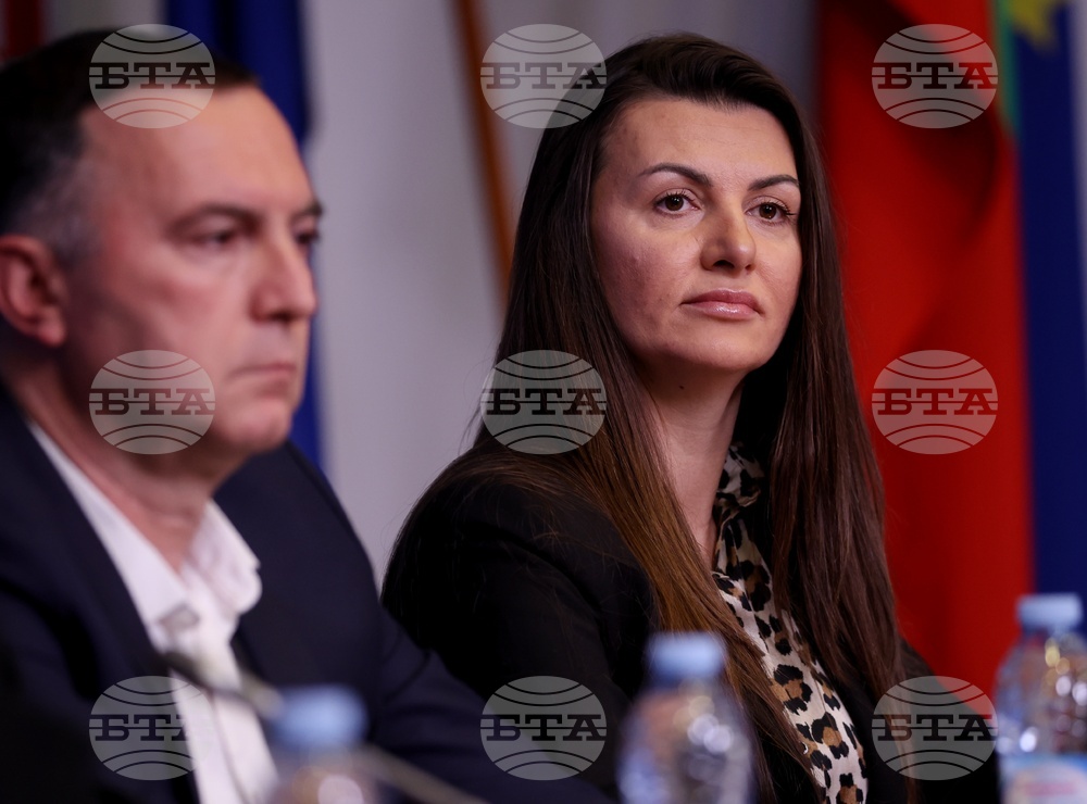 Национален пресклуб БТА - София - Гражданско движение за президентска република - Анелия Танева