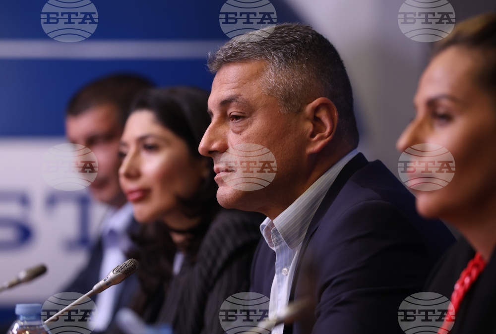 Citizens to Initiate Movement for Presidential Republic and Signature Collection for Referendum