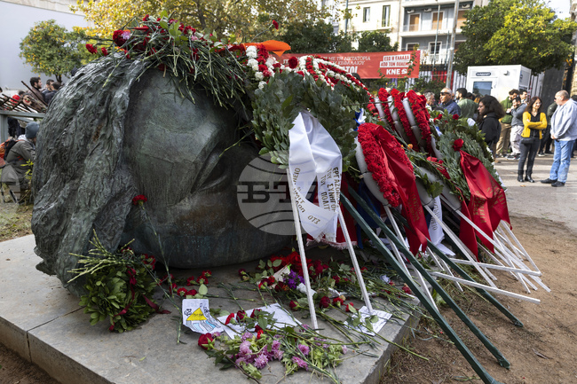 Засилени мерки за сигурност в Атина заради годишнината от бунта в Атинската политехника, потушен с насилие от военната диктатура 