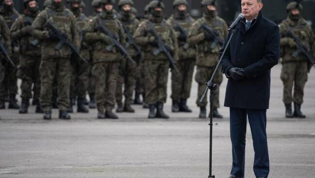 ПАП: Предвижда се числеността на Силите за териториална отбрана да достигне поне 50 хиляди души, заяви министърът на отбраната