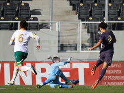 Пловдив - футбол - България - Англия - юноши