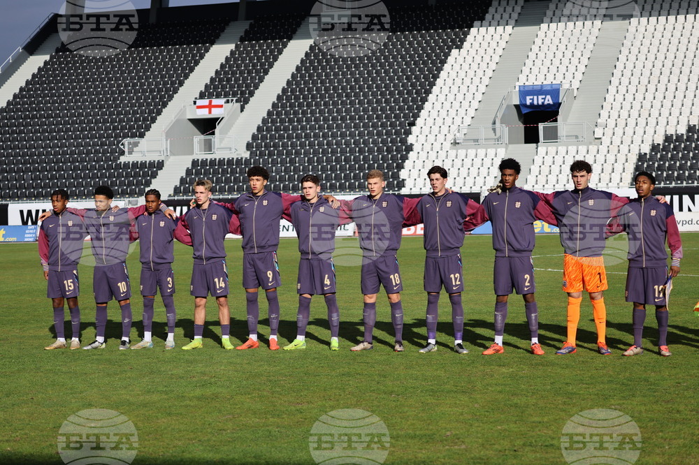 Пловдив - футбол - Англия - юноши