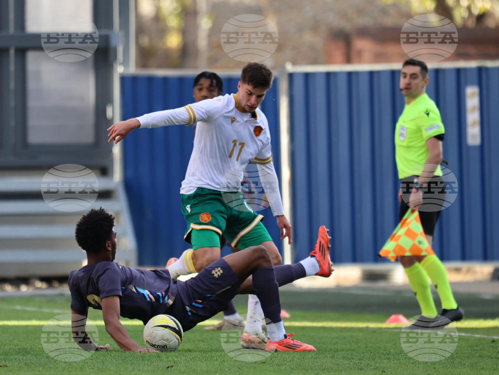 Пловдив - футбол - България - Англия - юноши