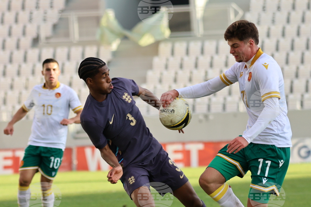 Пловдив - футбол - България - Англия - юноши