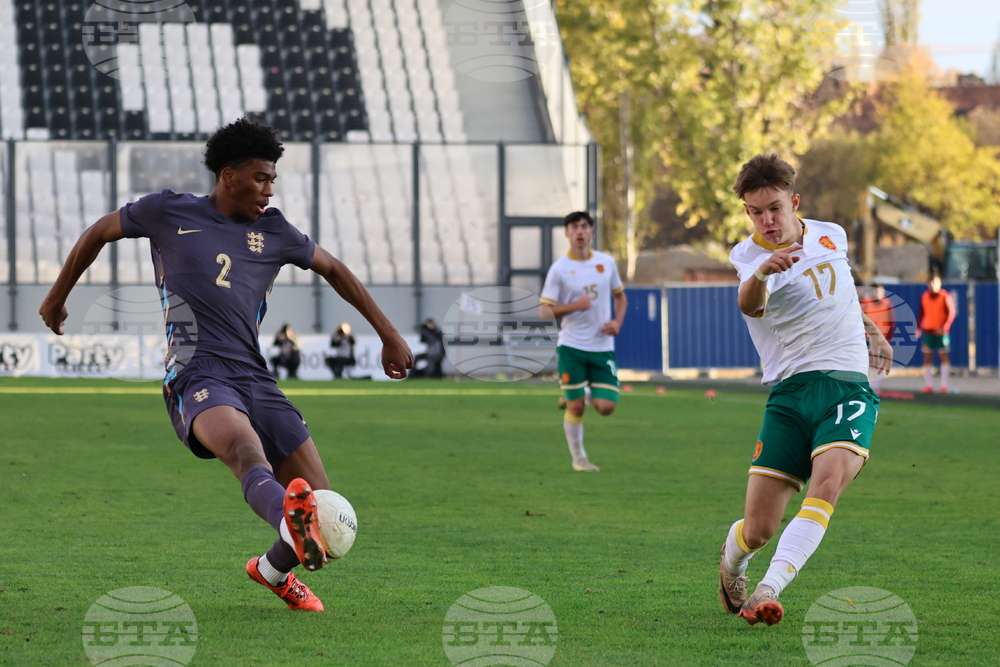 Пловдив - футбол - България - Англия - юноши