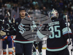 Islanders Kraken Hockey
