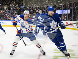 Oilers Maple Leafs