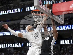 Spurs Mavericks Basketball