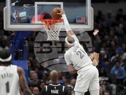 Spurs Mavericks Basketball