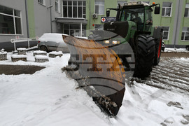 Исперих - зима - снегопочистване - благотворителност