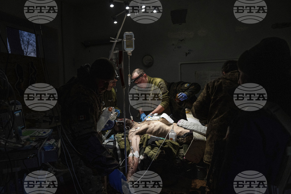 Още 12 подземни болници се изграждат в Херсонска област, съобщи началникът на областната военна администрация